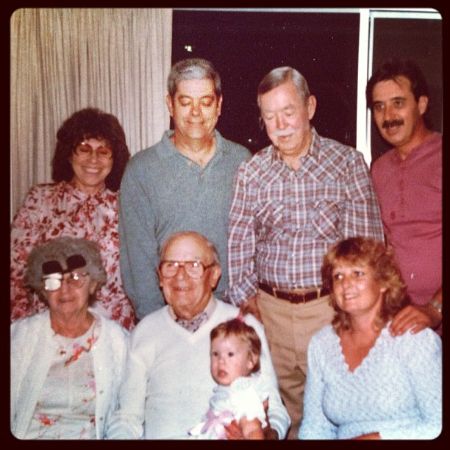 Tonya Glanz Has not Shared Her Parent's Indentity.